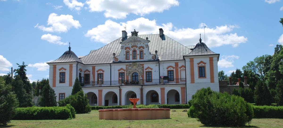 Palac W Czyzowie Szlacheckim, Zawichost, Poland
